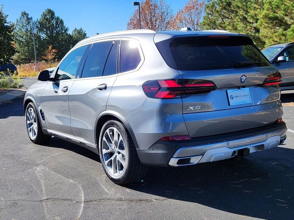 Used 2026 Gray Metallic BMW xDrive50e image 3