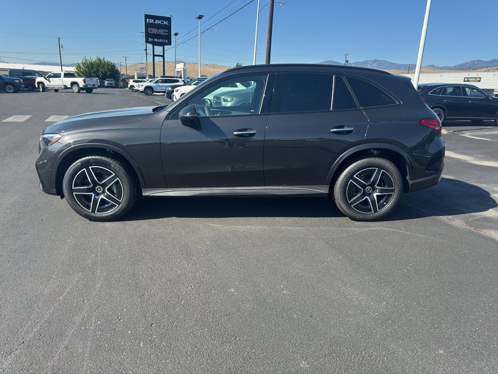 2026 Mercedes-Benz GLC Base