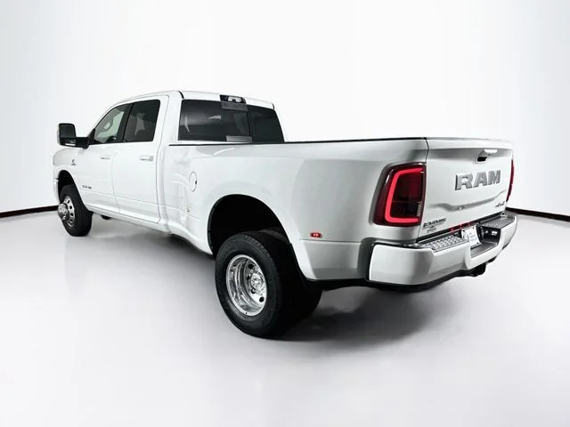 New 2026 Bright White Clear-Coat Exterior Paint RAM Laramie image 5