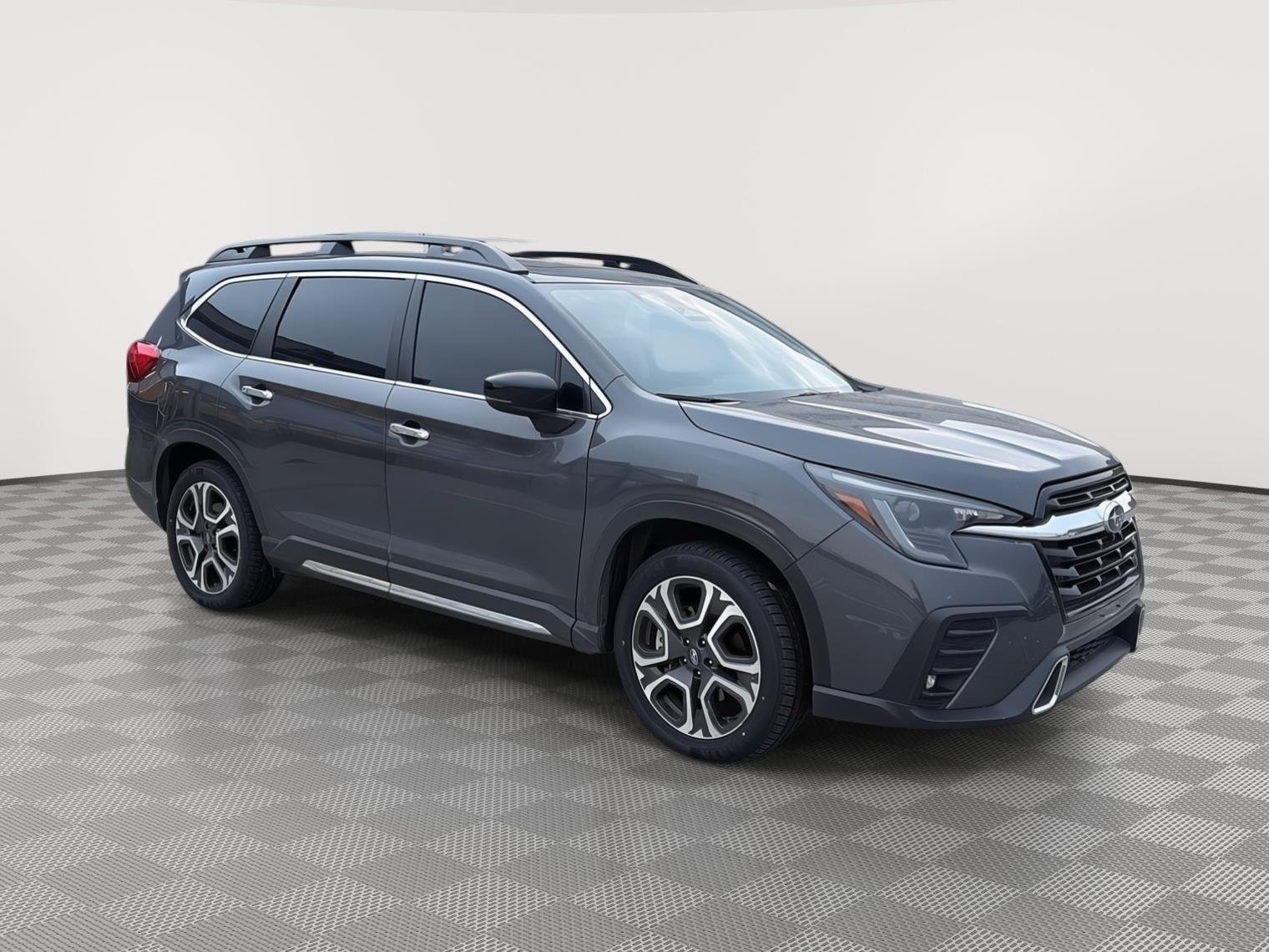 Used 2024 Magnetite Gray Metallic Subaru Touring image 3