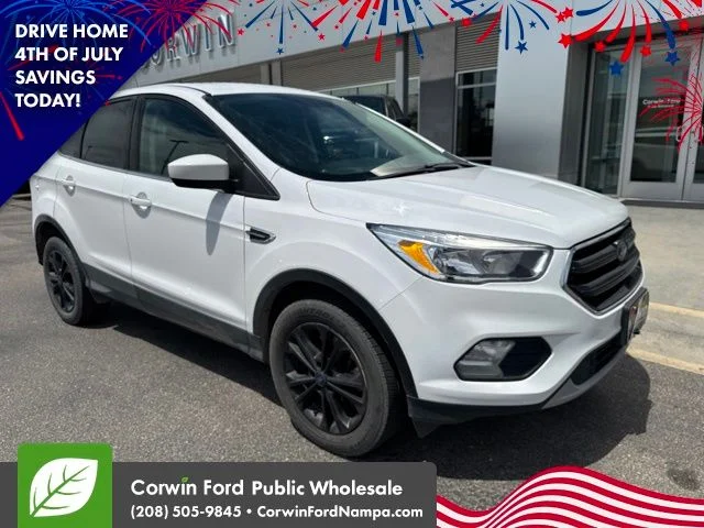 2019 Ford Escape SE 4WD's photo