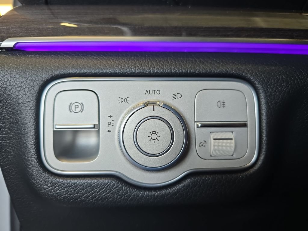 Used 2020 Silver Mercedes-Benz GLS 450 image 27