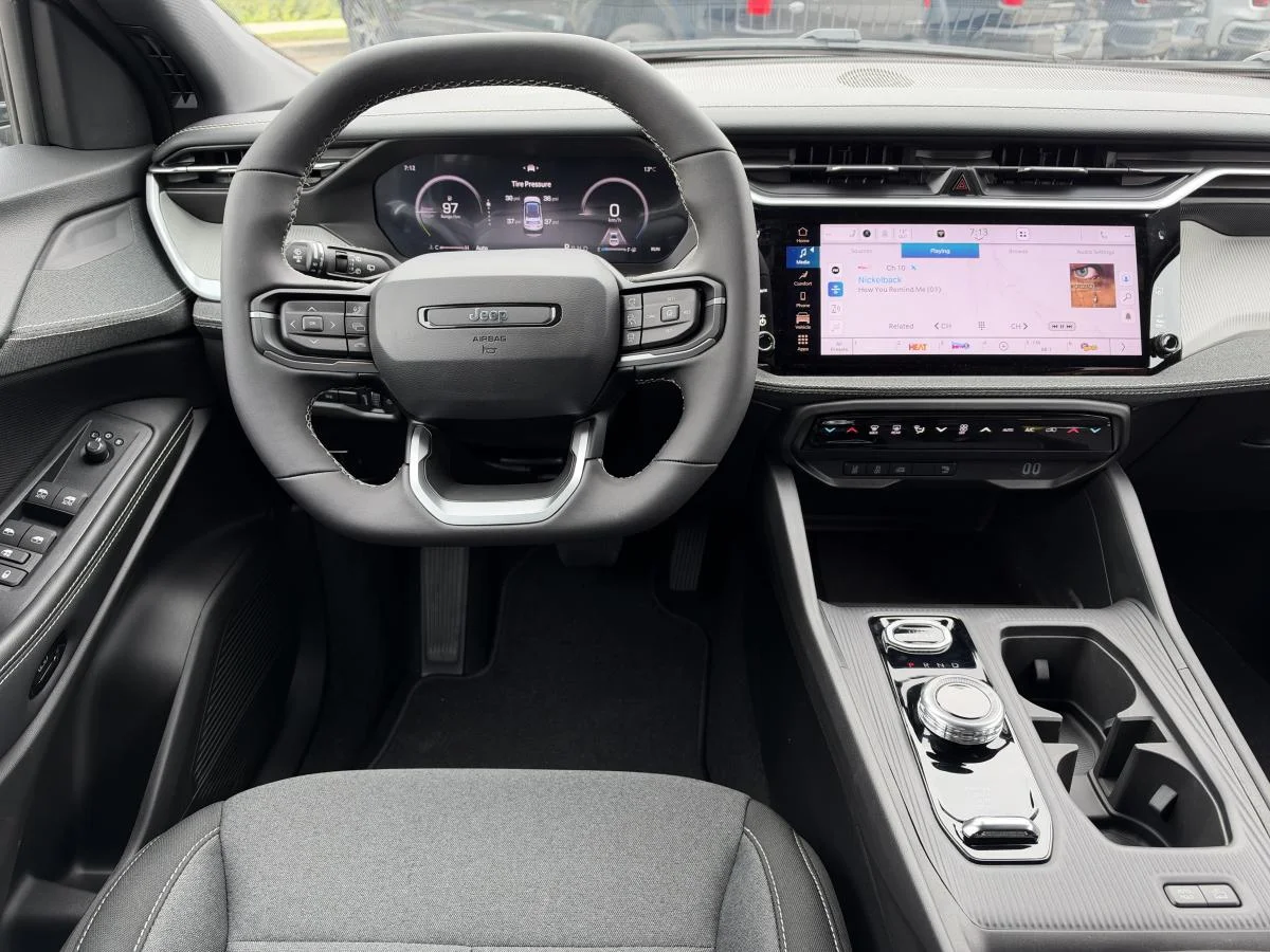 New 2026 Silver Jeep Base image 19