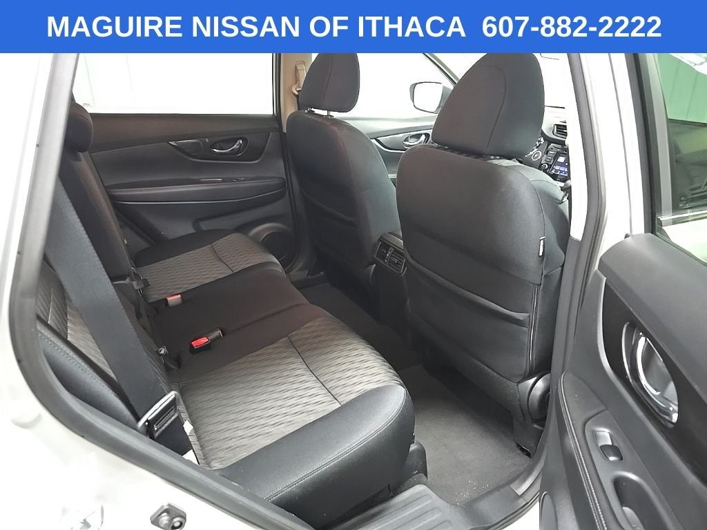 Used 2018 Silver Nissan SV image 17