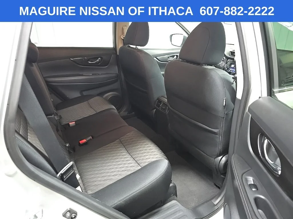Used 2018 Silver Nissan SV image 17