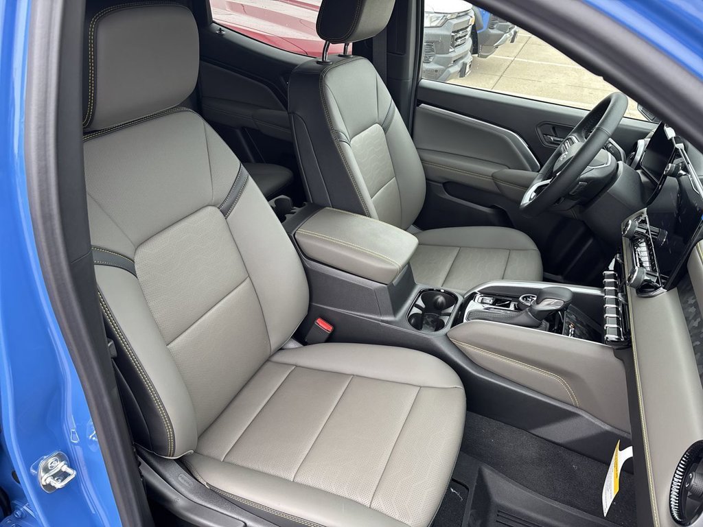 2026 Chevrolet Colorado ZR2 - Photo 31