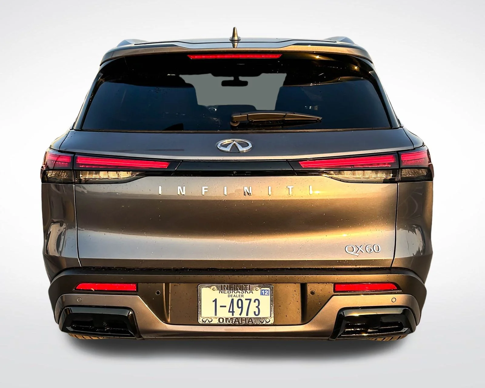 Certified Used 2024 Gray INFINITI LUXE image 6