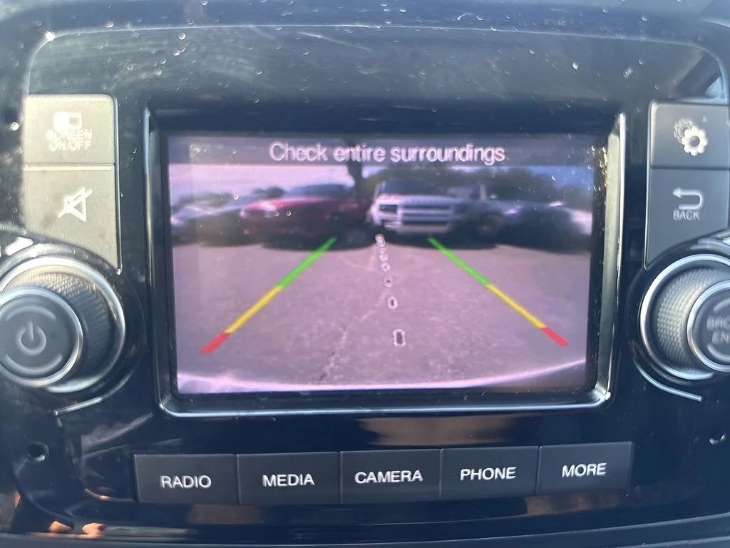 Used 2022 White Ram Base image 18