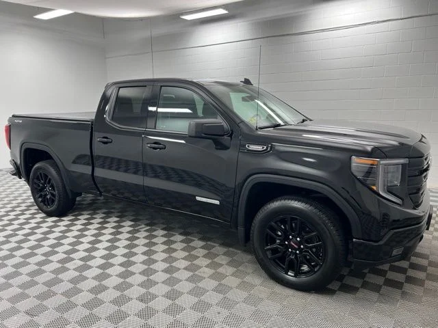 Used 2024 Black GMC Elevation image 4
