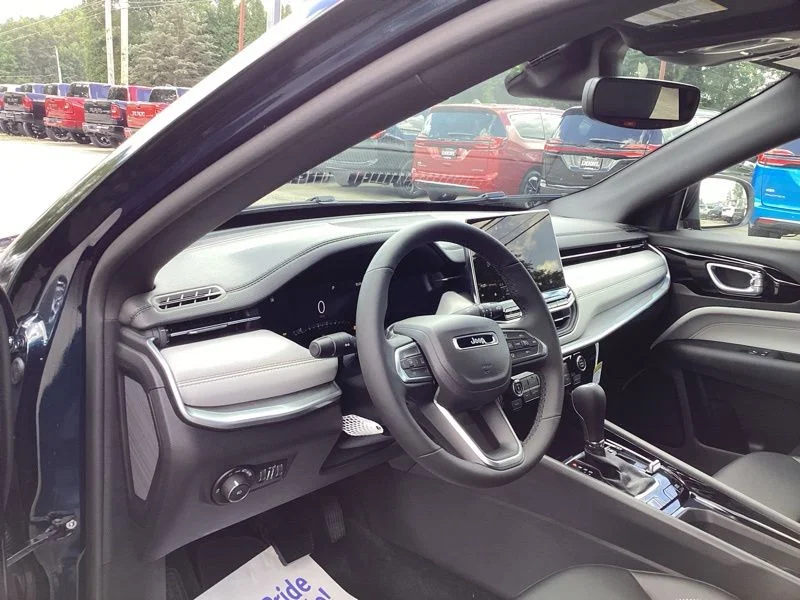 New 2026 Fathom Blue Pearl Coat Jeep Limited image 28