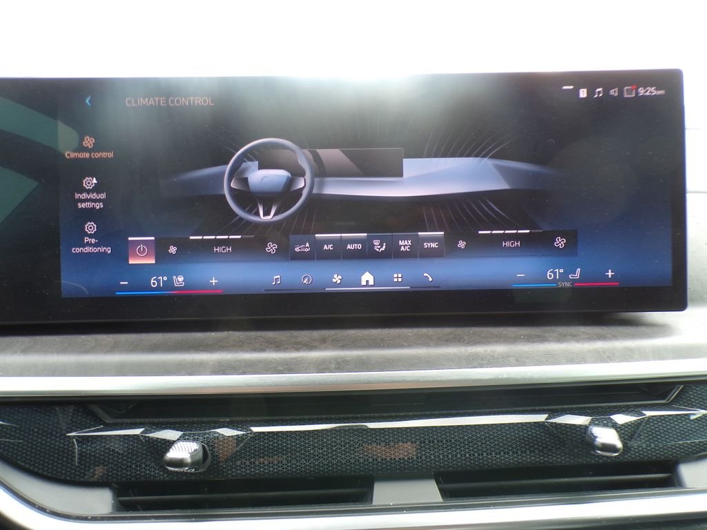 Certified Used 2024 Black Sapphire Metallic BMW xDrive40i image 17