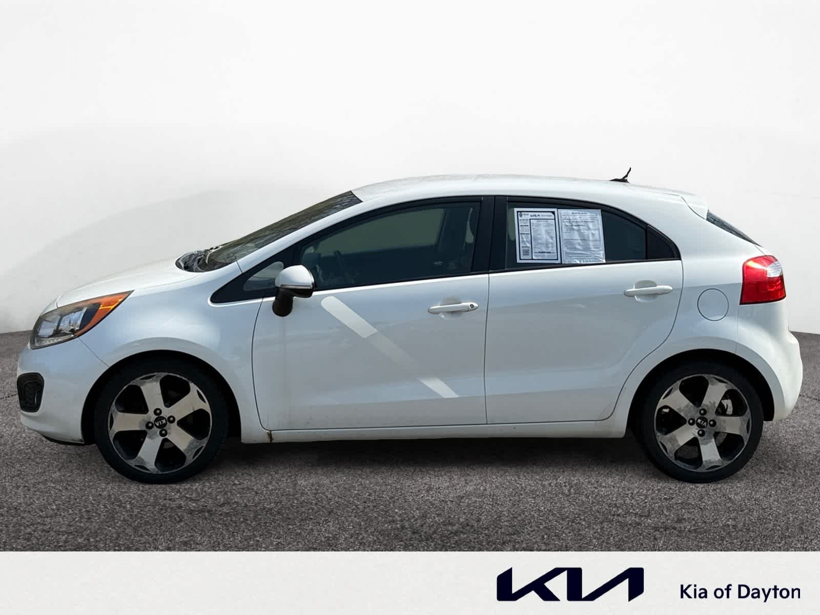 Used 2012 Kia Rio 5-Door SX with VIN KNADN5A34C6029489 for sale in Huber Heights, OH