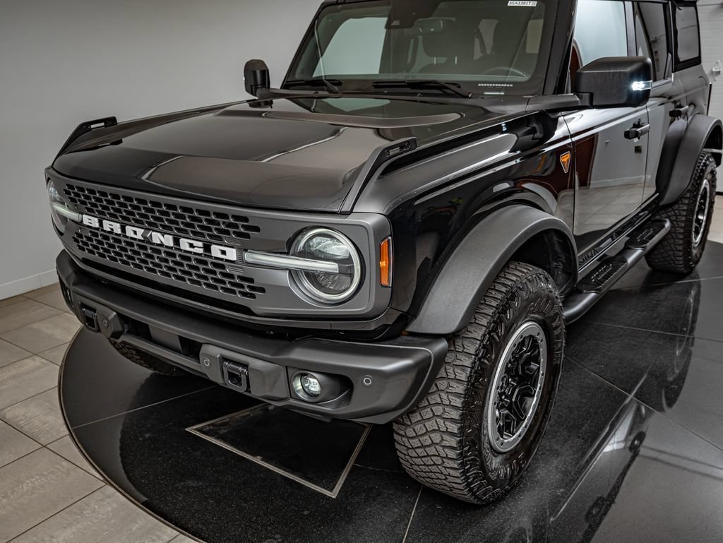 Used 2022 Shadow Black Ford Badlands image 14