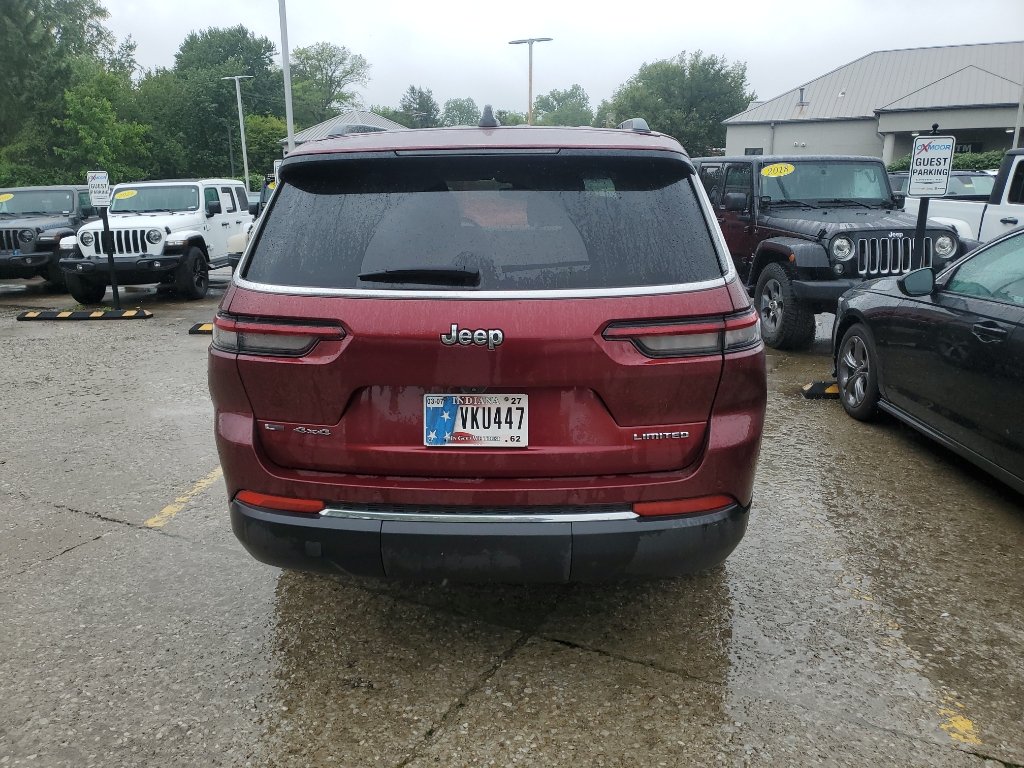 Used 2023 Velvet Red Pearlcoat Jeep Limited image 7
