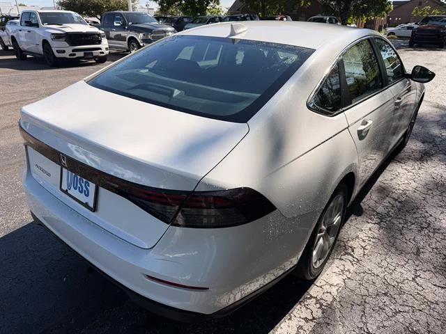 Certified Used 2023 WHITE Honda LX image 3