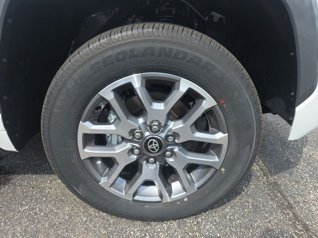 New 2026 Wind Chill Pearl <sup>1</sup> Toyota  1794 Edition image 11