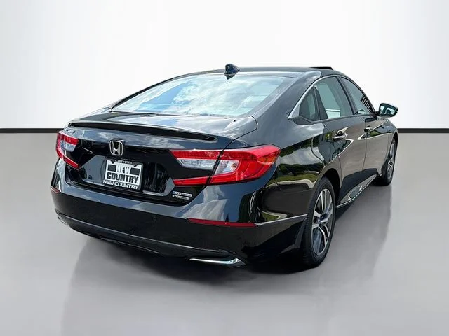Used 2019 Black Honda Touring image 7
