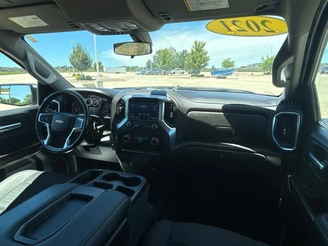 Used 2021 SATIN STEEL METALLIC Chevrolet LT image 28