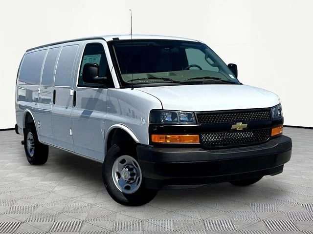 2026 Chevrolet Express Cargo