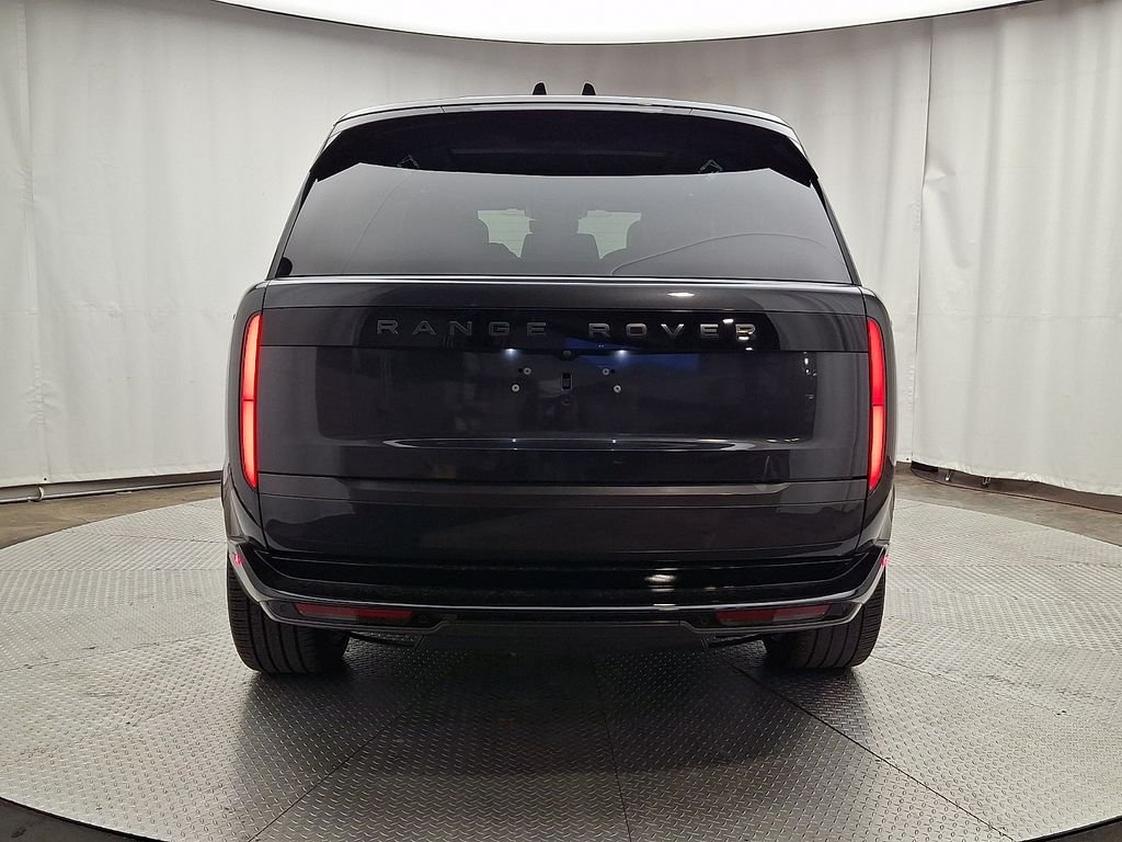 Used 2023  Land Rover Autobiography image 5