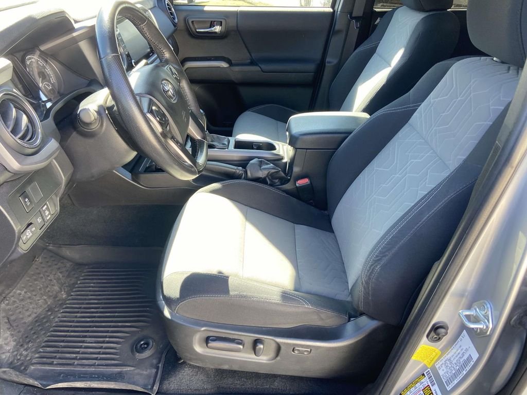2022 Toyota Tacoma TRD Sport - Photo 18