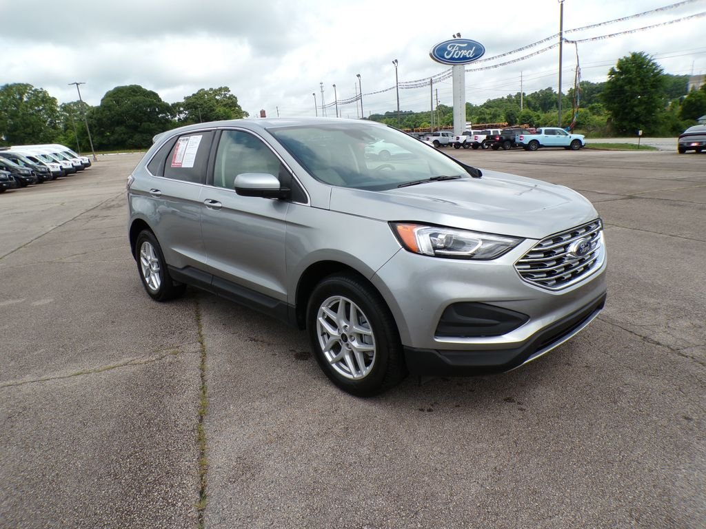 2024 Ford Edge SEL AWD's photo