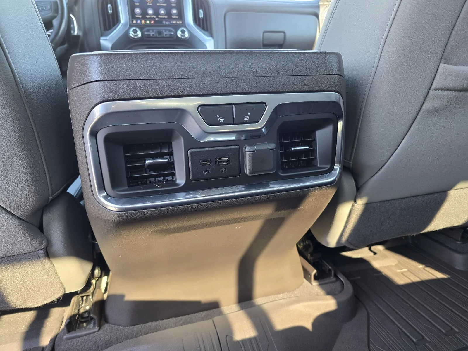 Used 2020 DEEP MAHOGANY METALLIC GMC SLT image 12