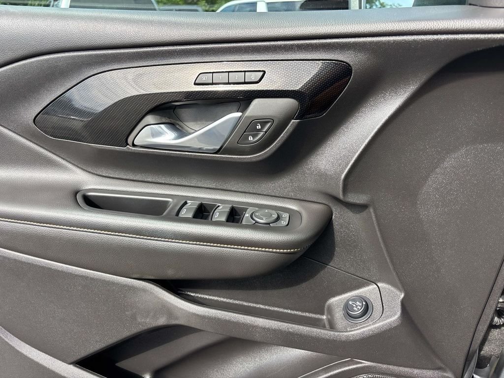 Used 2023 Silver GMC AT4 image 20
