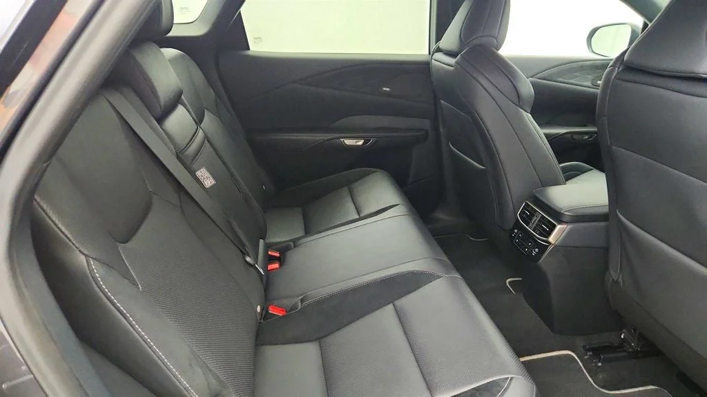 Used 2024 Cloudburst Gray Lexus RX 500h F SPORT Performance AWD w/ Mark Levinson & Pano Roof image 22
