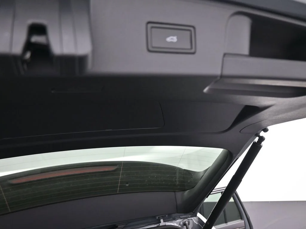 New 2026  Volkswagen 2.0T SEL Premium R-Line image 41