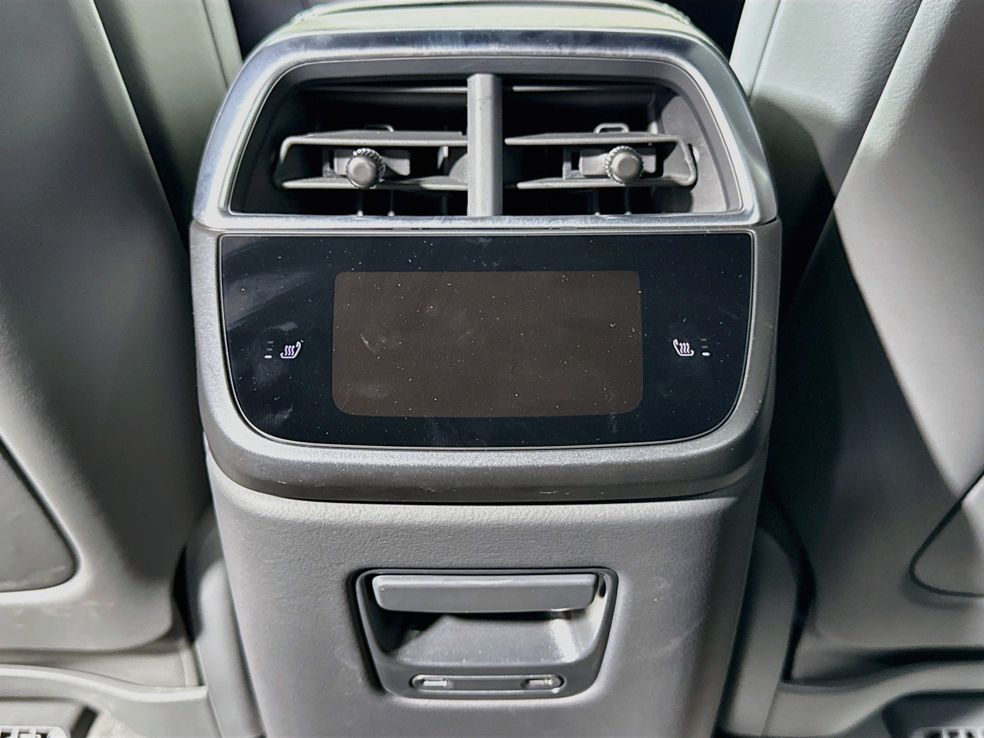 Used 2023 Quantum Gray Metallic Lucid Pure image 25