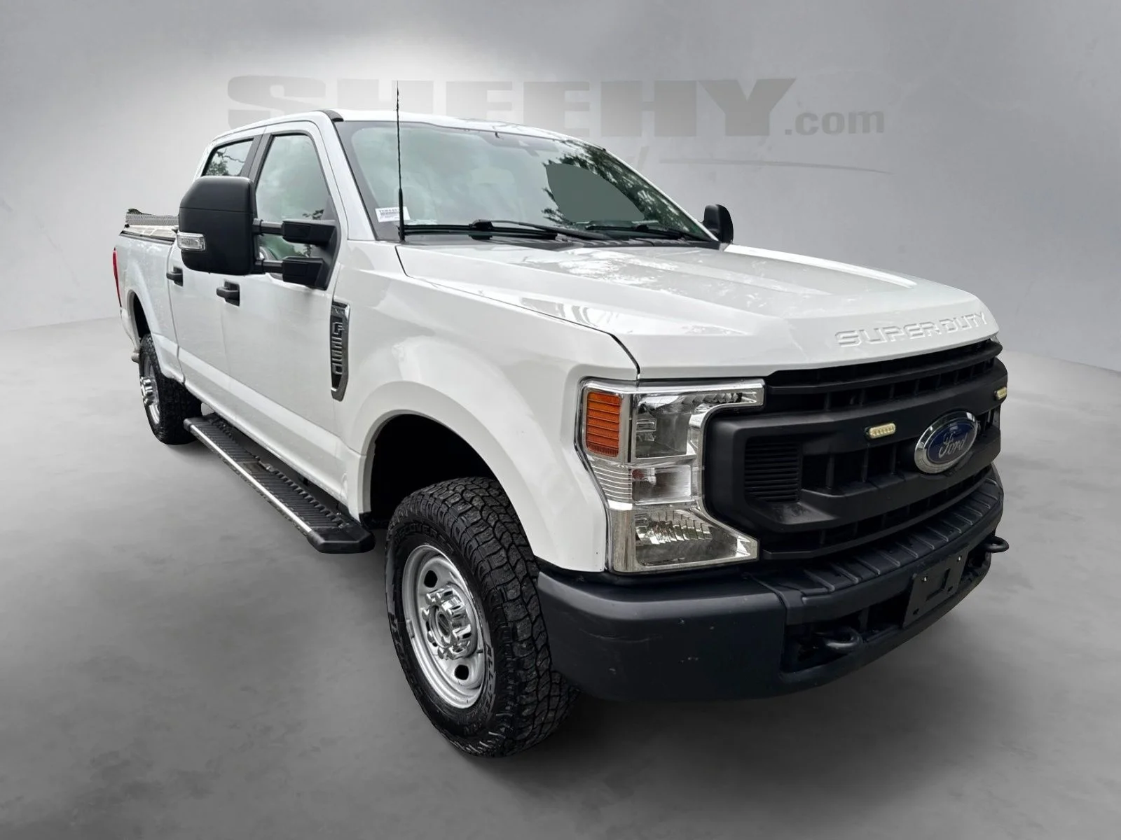 Used 2022 White Ford XL image 2