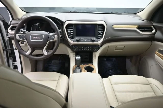Certified Used 2019 White Frost Tri-Coat GMC Denali image 22