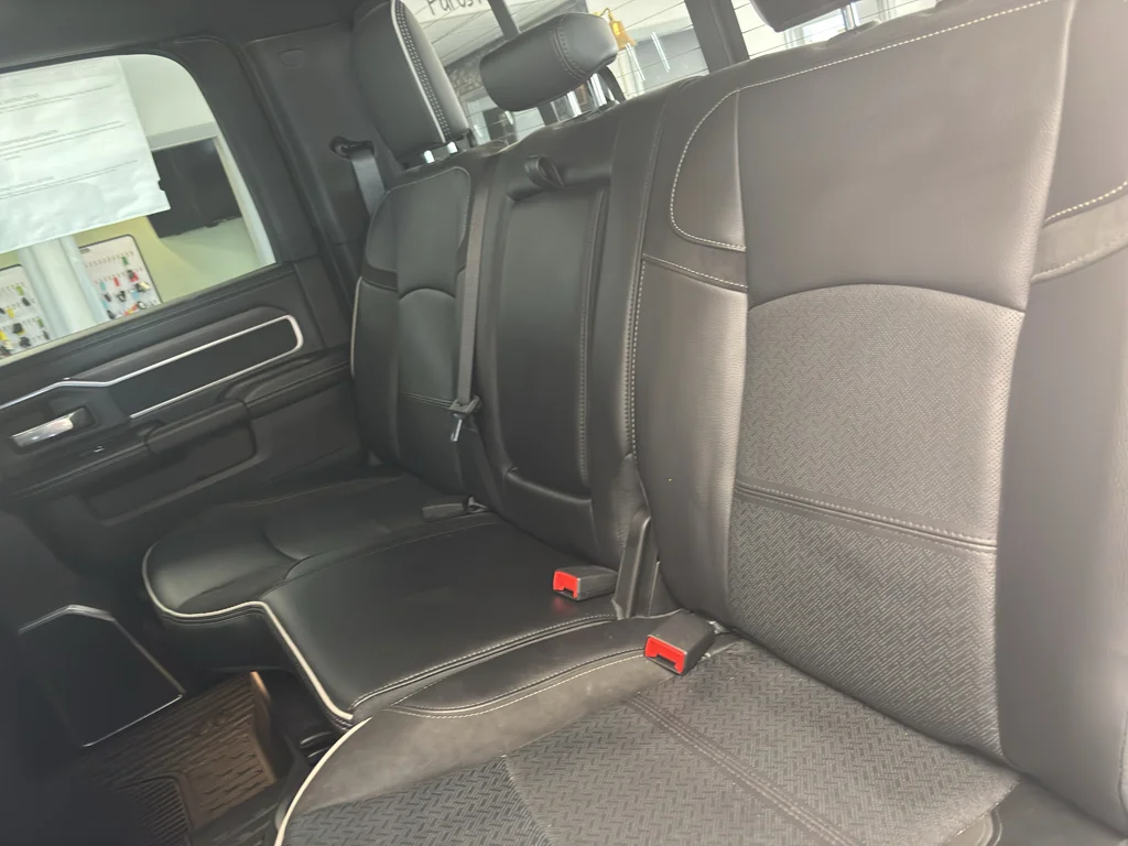 New 2025 Granite Crystal Metallic Clear-Coat Exterior Paint RAM Laramie High Plains Edition image 13