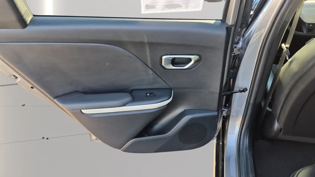 Used 2025 Gray Kia GT-Line image 24