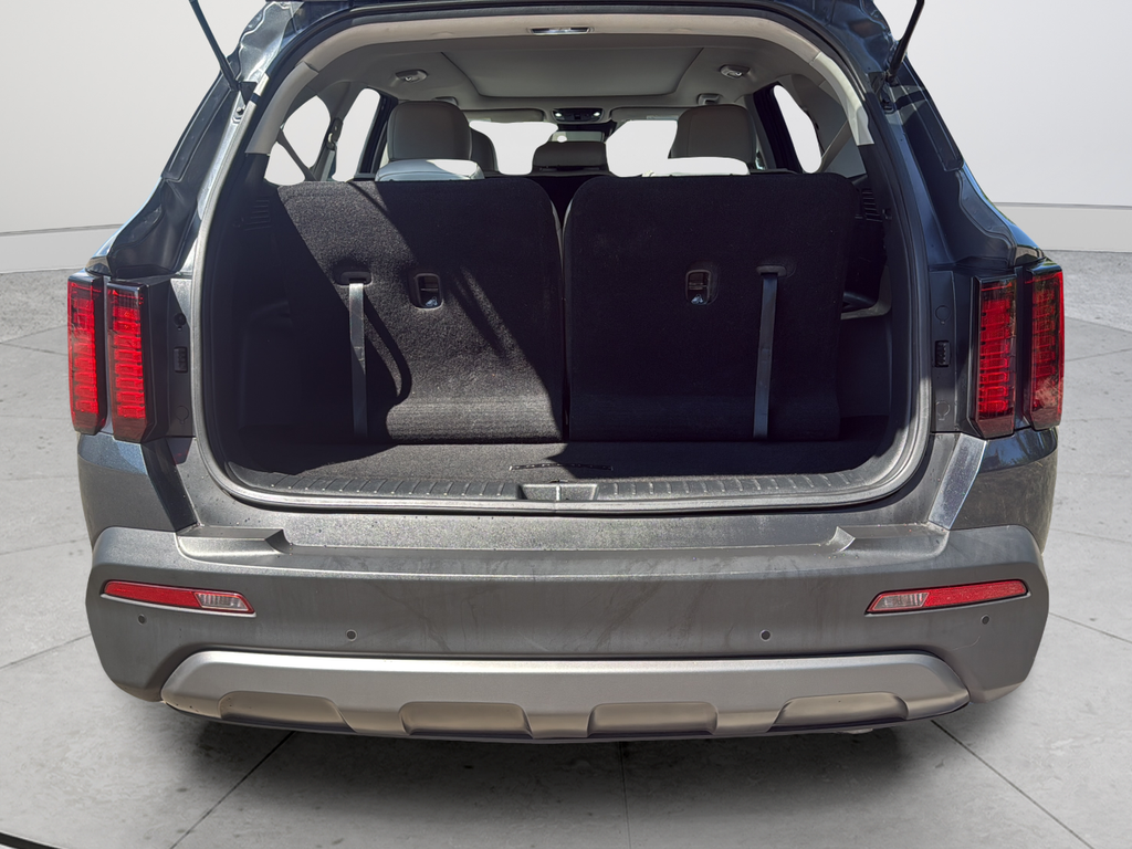 Used 2021 Gray Kia S image 10