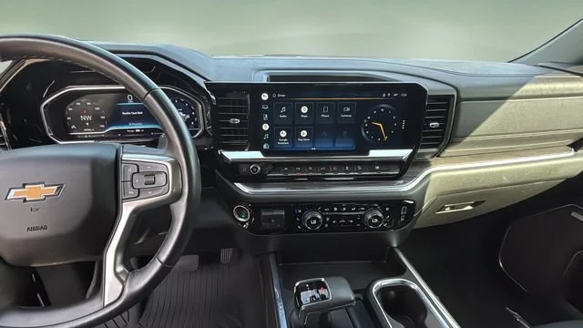 Used 2022 Northsky Blue Metallic Chevrolet LTZ image 11
