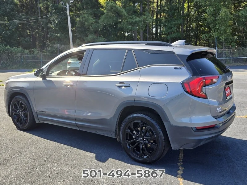Used 2021 Steel Metallic GMC SLT image 3