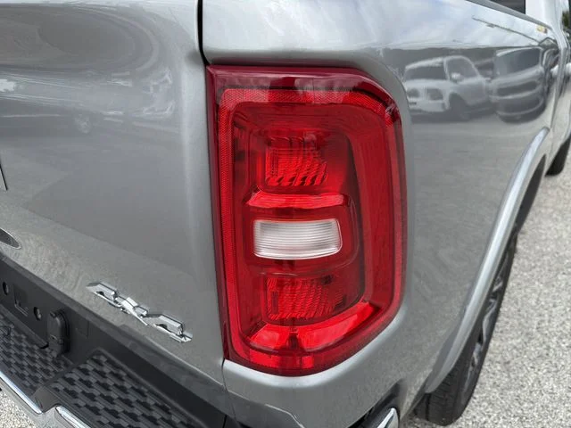 New 2026 Billet Silver Metallic Clear-Coat Exterior Paint RAM Laramie image 8