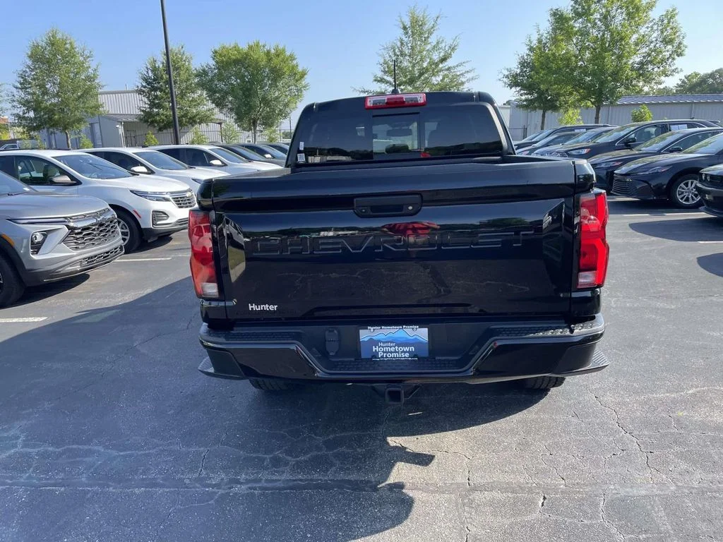 Used 2023 Black Chevrolet 4WD Z71 image 5