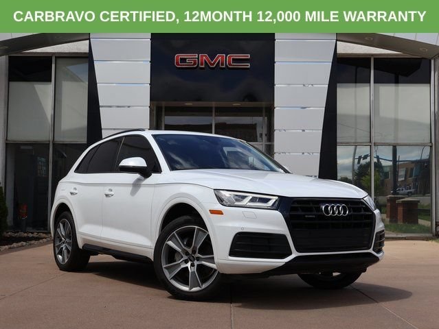 2020 Audi Q5 45 quattro S tronic Premium Plus's photo