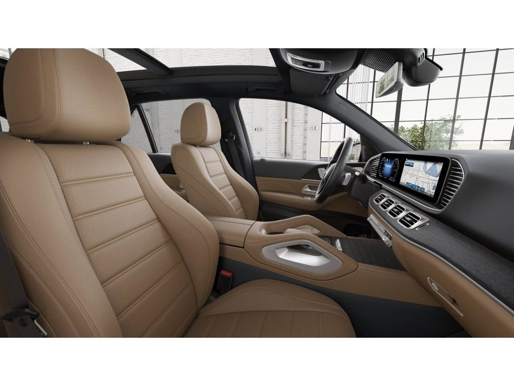 New 2026 MANUFAKTUR Ireland Mid Green Metallic Mercedes-Benz GLE 450 image 4