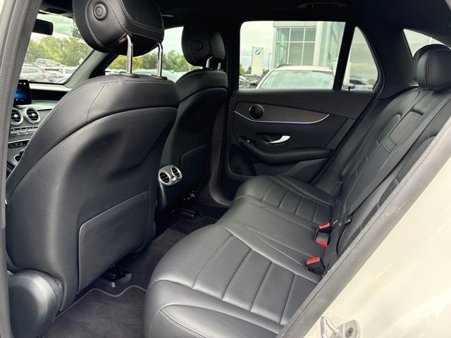 Used 2021  Mercedes-Benz GLC 300 image 11