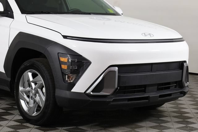 Used 2026 White Hyundai SE image 38