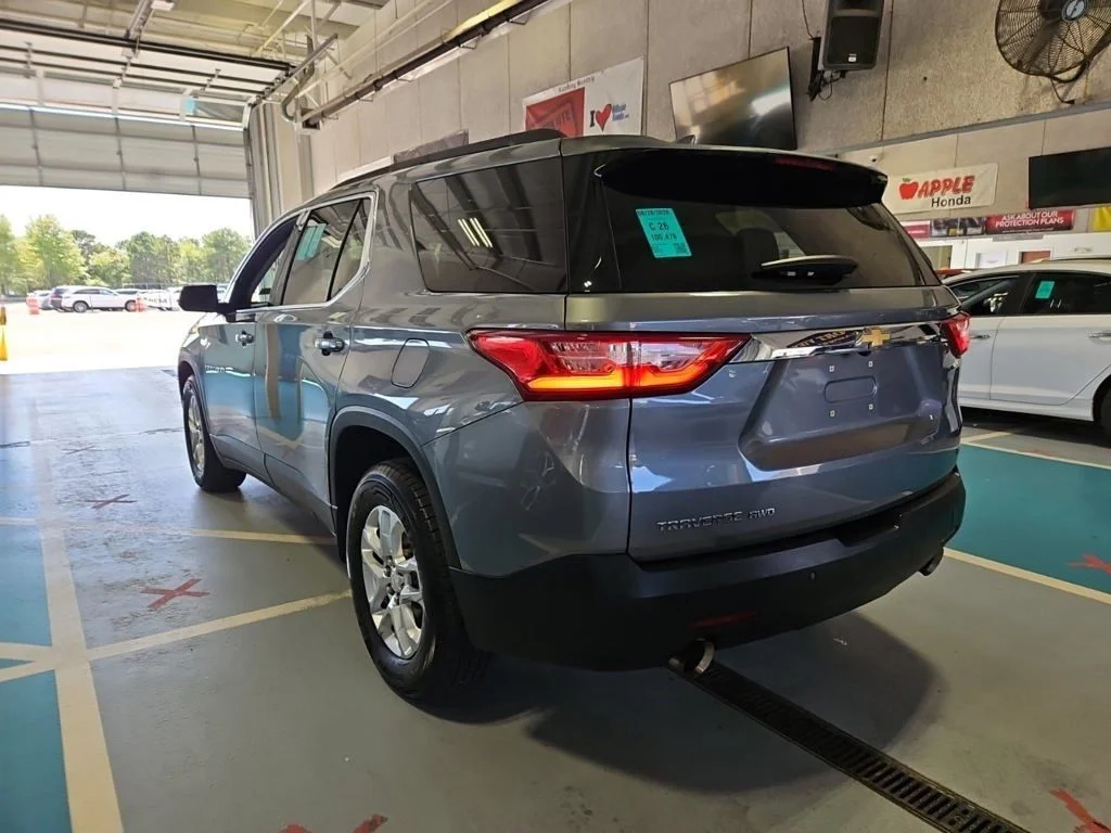 Used 2019 Gray Chevrolet LT image 7