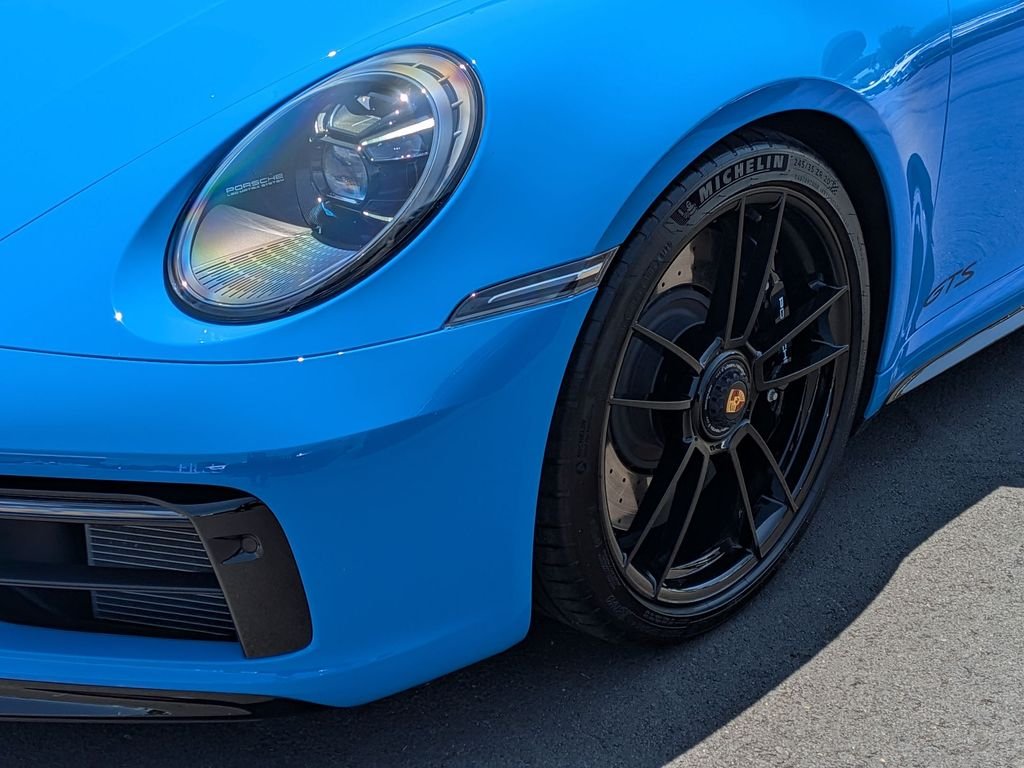 Used 2023  Porsche Carrera GTS image 20