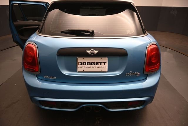 Used 2015 Blue MINI Base image 24