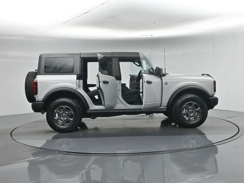 New 2026 White Ford Big Bend image 4
