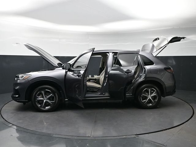 Certified Used 2023 Modern Steel Metallic Honda EX-L image 39