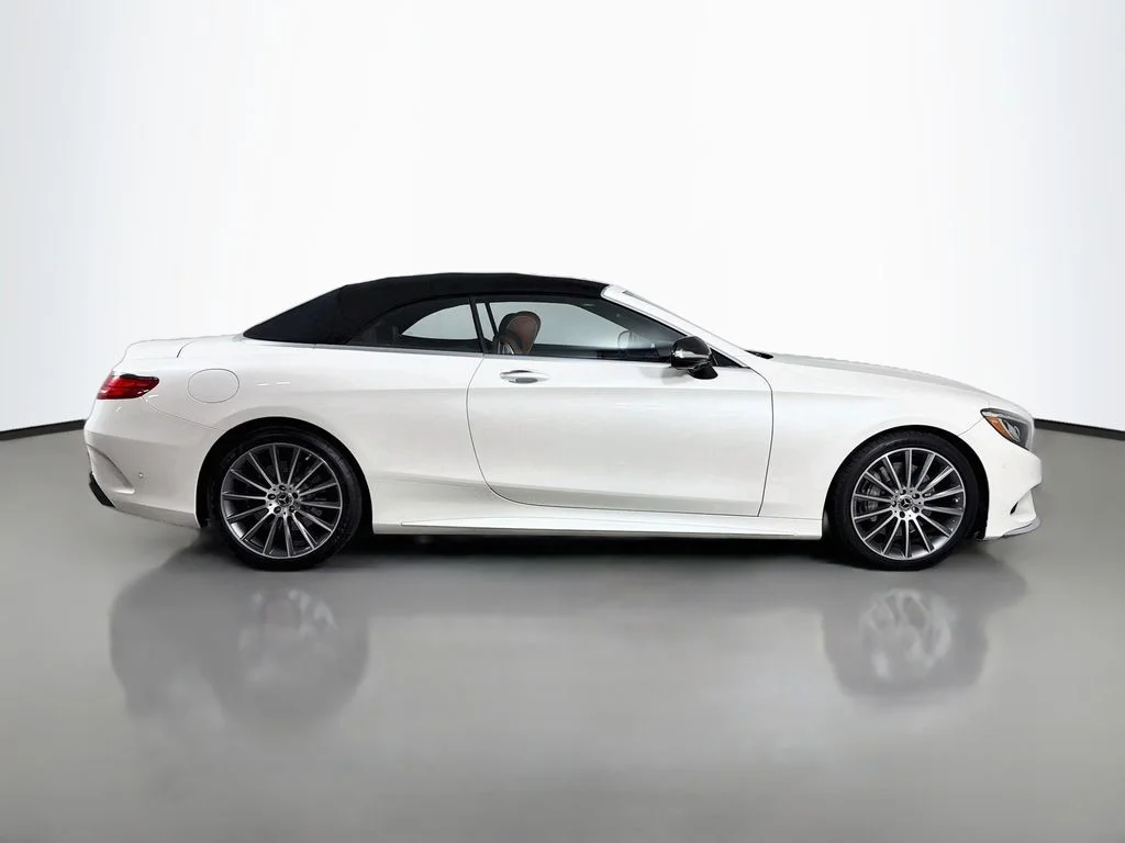 Used 2017 White Mercedes-Benz S 550 image 4